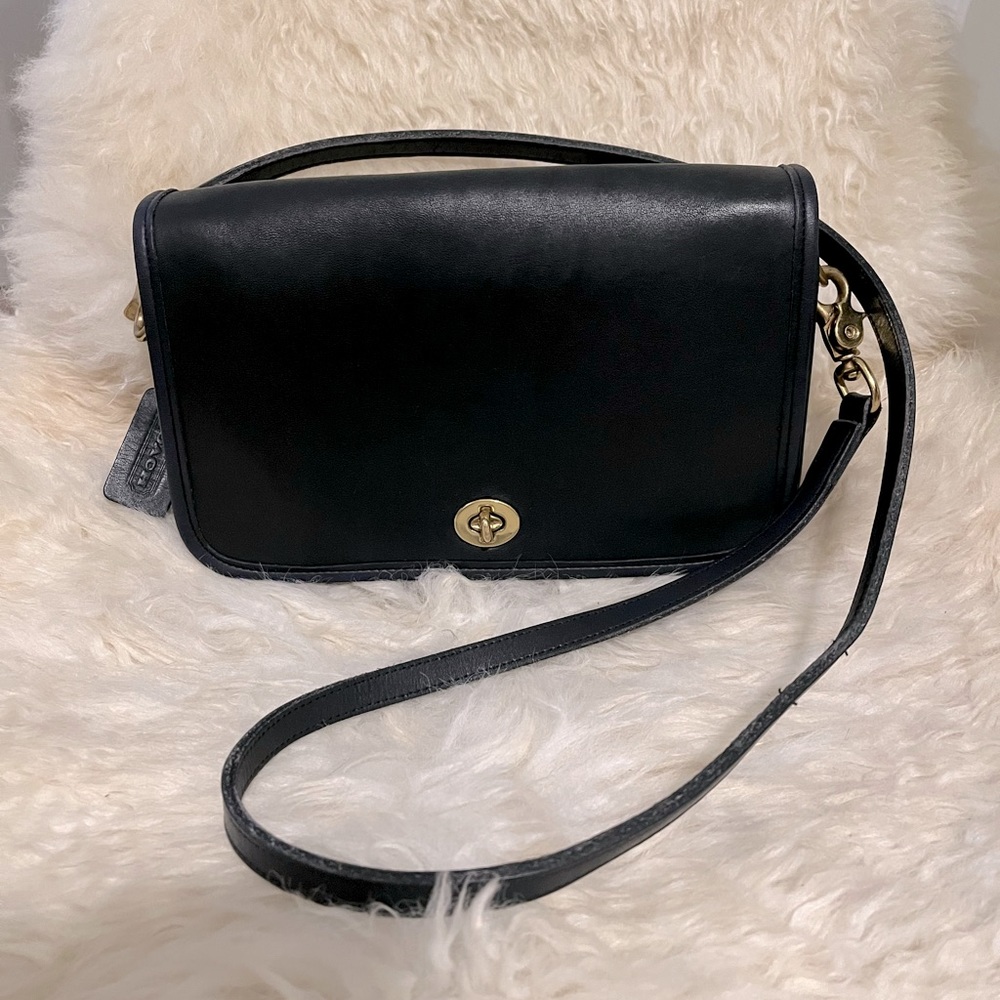 Vintage Coach Pocket Purse Crossbody Bag Navy Blue